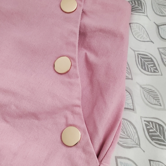 City chic pink shorts - Picture 6 of 10